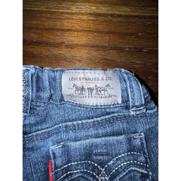 Levi's Levi Strauss & Co Jeans / Flare / Embroidered Stars / size 18 month EUC - Picture 6 of 7